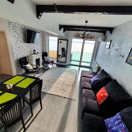 Moonlight Residence Мамая Екстериор снимка