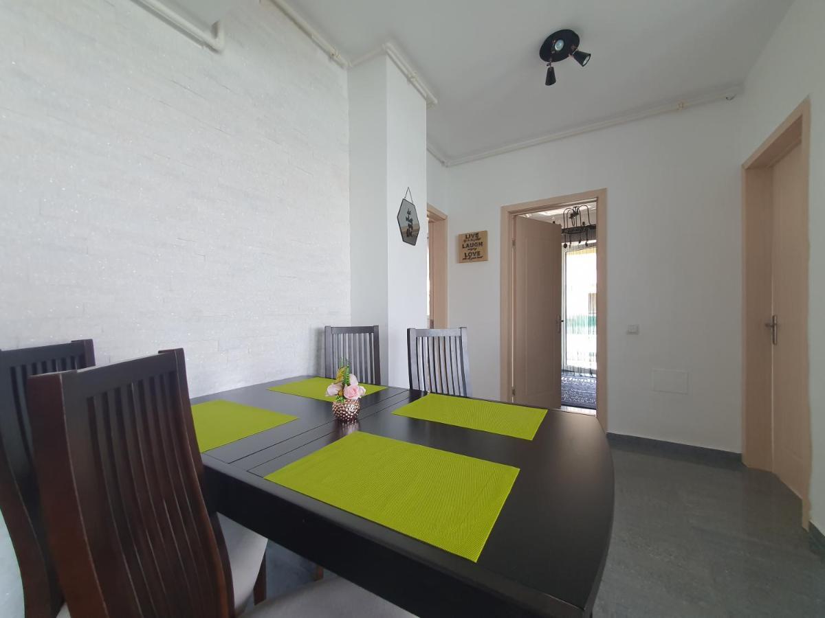 Moonlight Residence Мамая Екстериор снимка