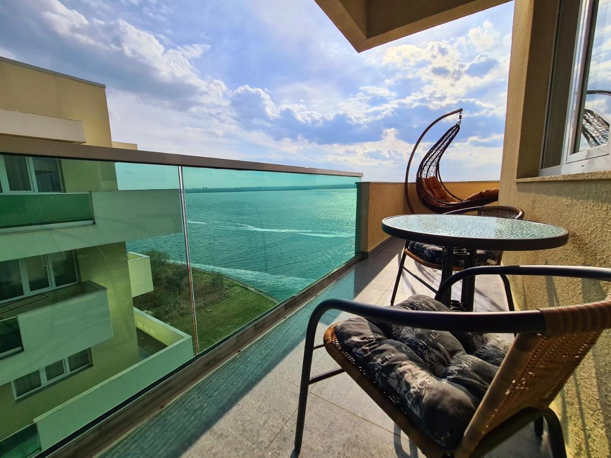 Moonlight Residence Мамая Екстериор снимка