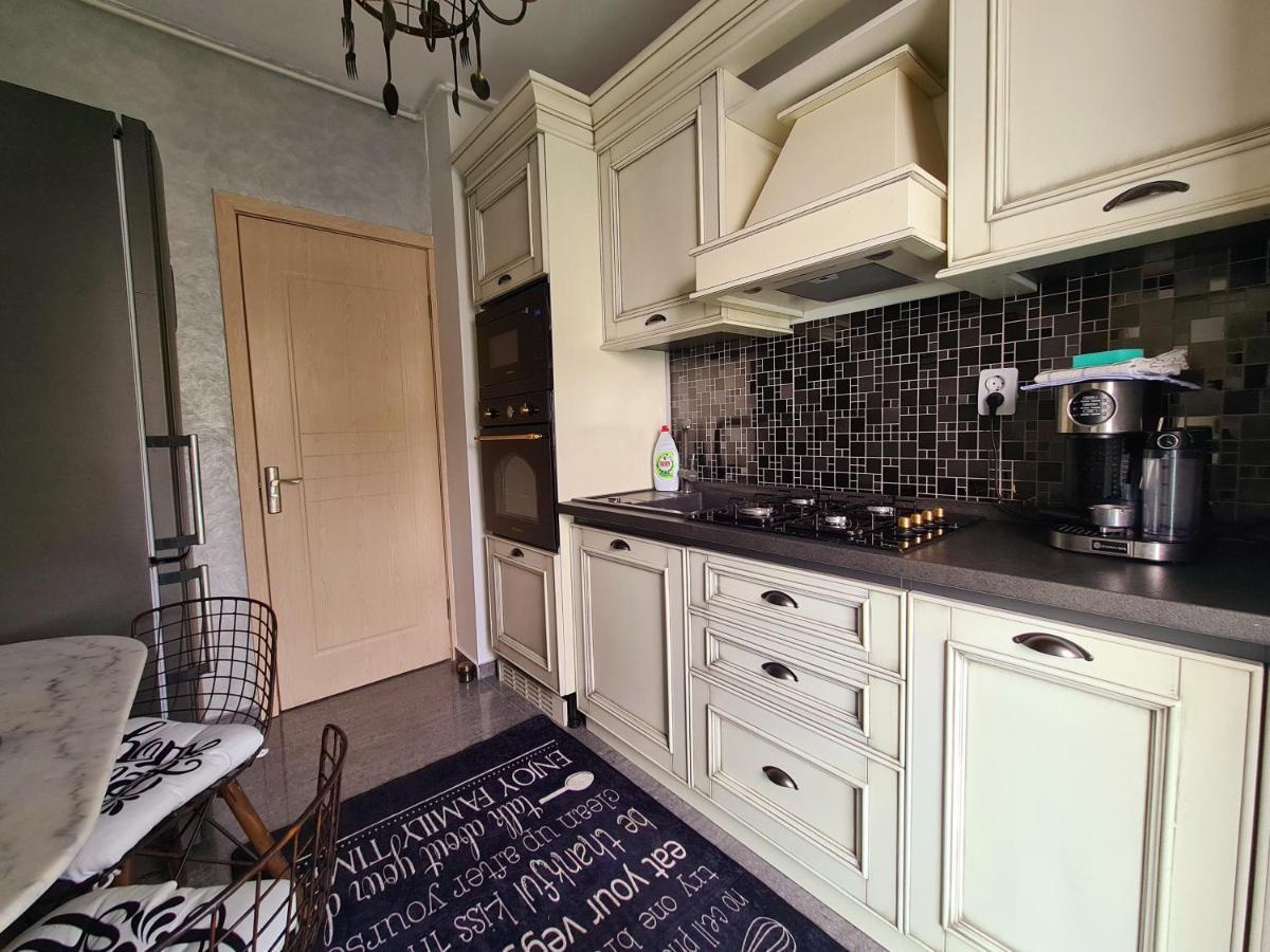 Moonlight Residence Мамая Екстериор снимка