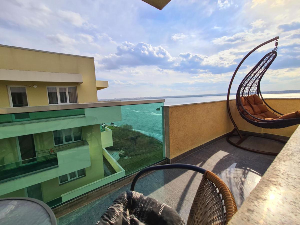 Moonlight Residence Мамая Екстериор снимка