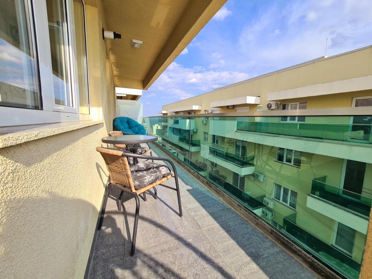 Moonlight Residence Мамая Екстериор снимка