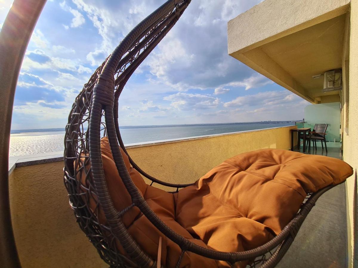 Moonlight Residence Мамая Екстериор снимка