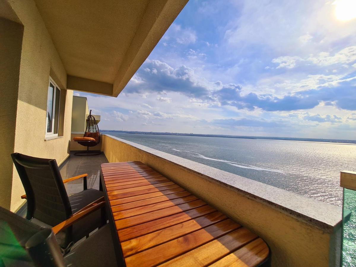 Moonlight Residence Мамая Екстериор снимка