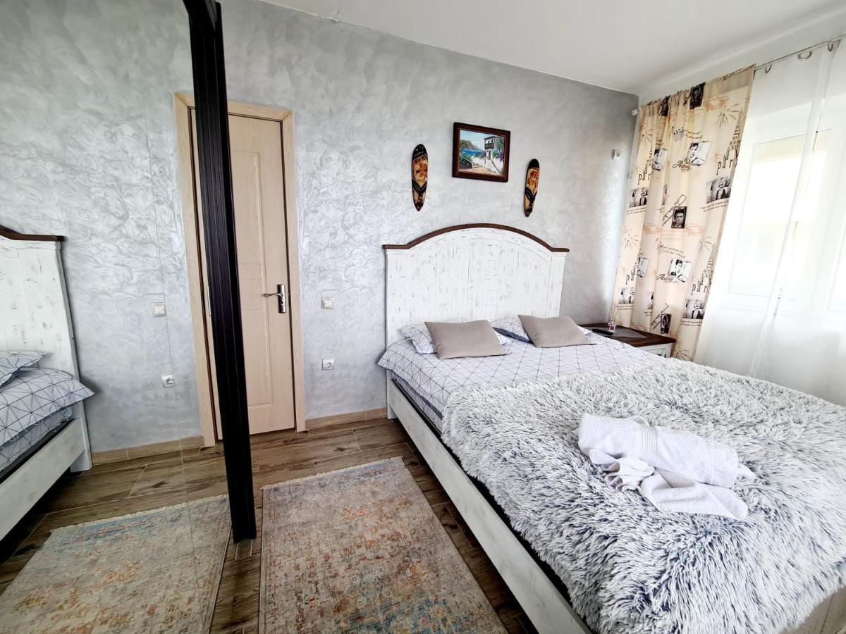 Moonlight Residence Мамая Екстериор снимка