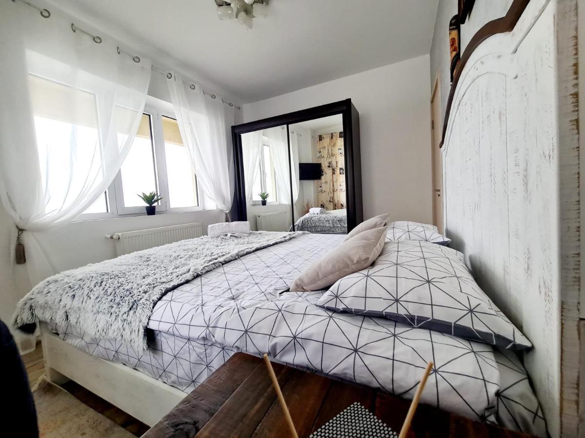 Moonlight Residence Мамая Екстериор снимка