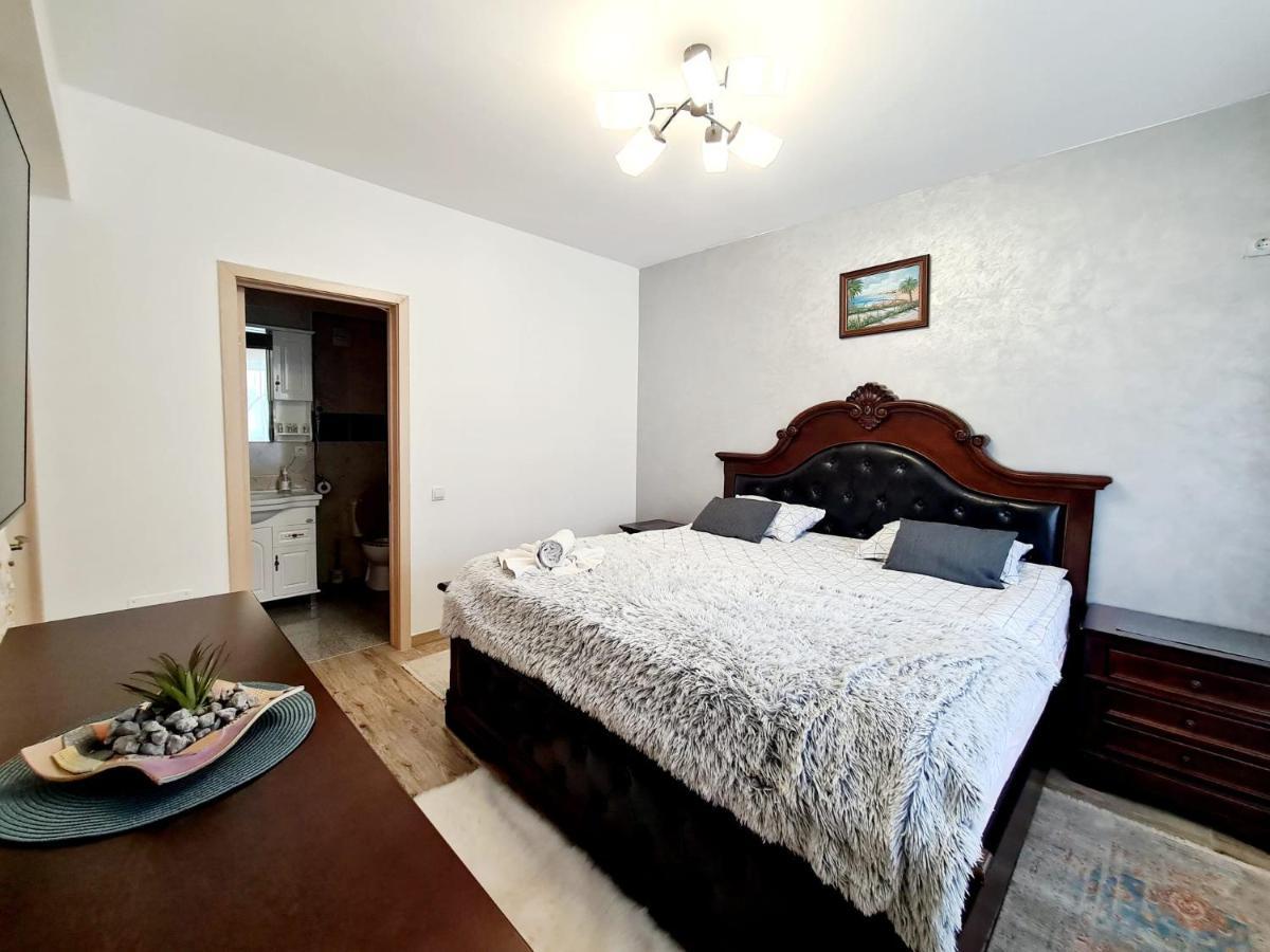 Moonlight Residence Мамая Екстериор снимка