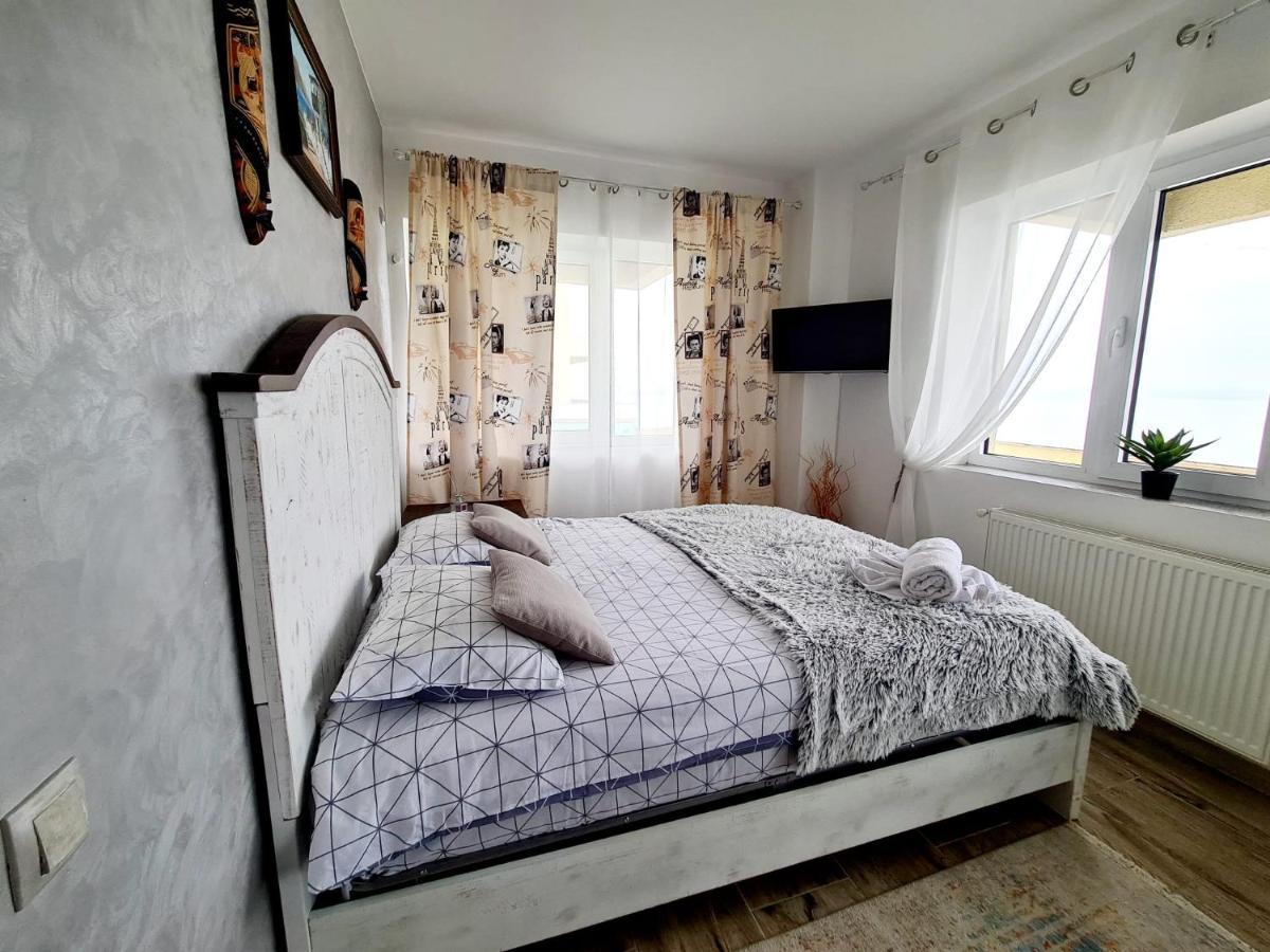Moonlight Residence Мамая Екстериор снимка